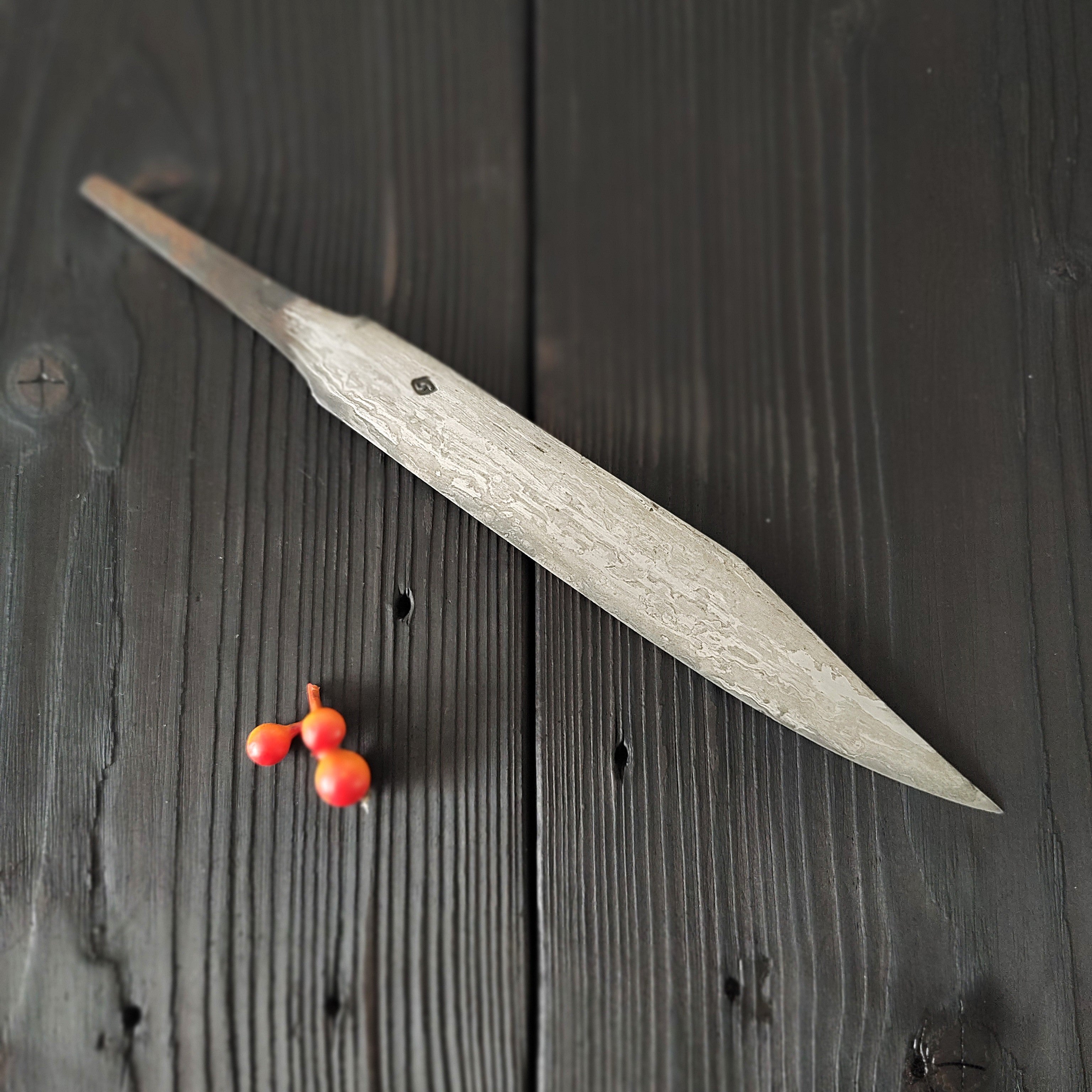 7.5-Inch Anglo-Saxon Broken Back Blade – San Mai