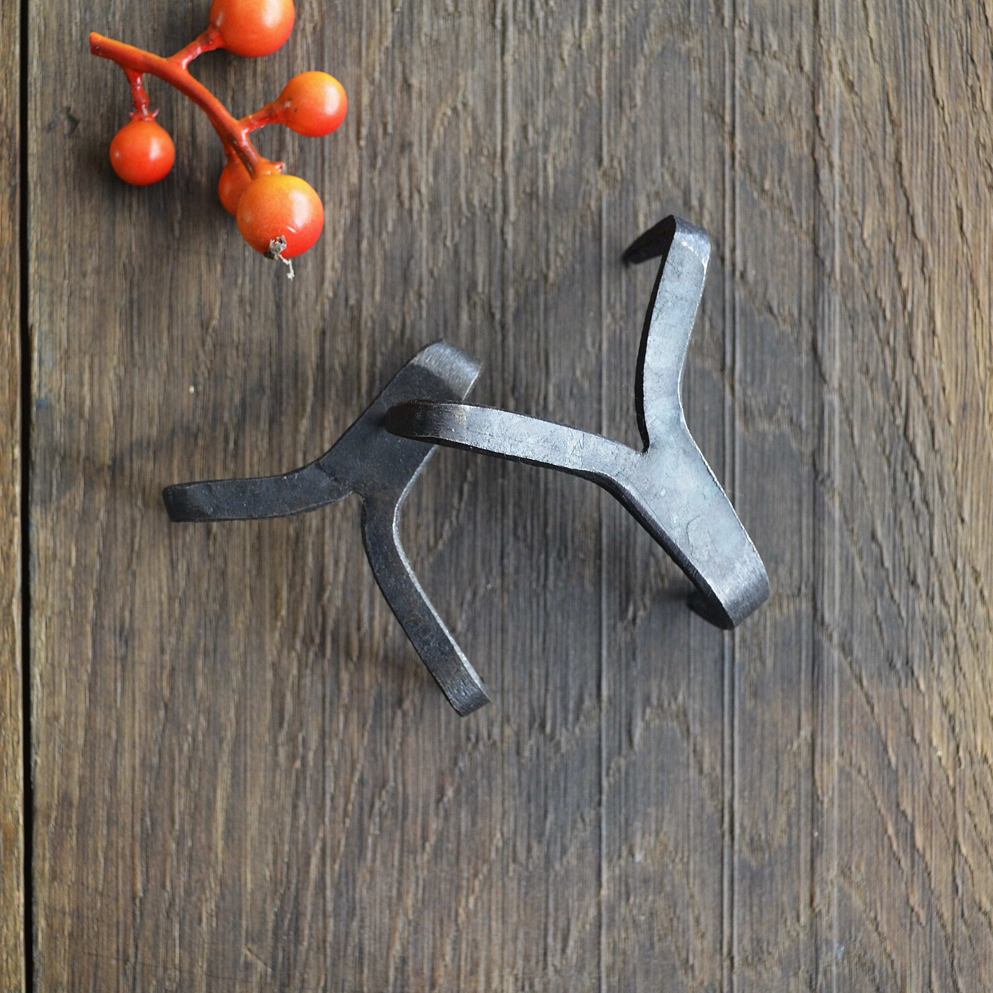 Hand-Forged Viking Crampons – Inspired by Haithabu Finds