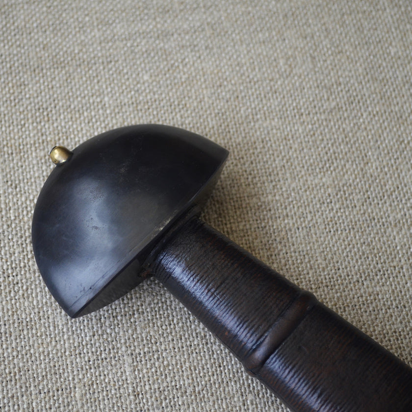 Hand-Forged Norman Sword with Almond Pommel – Spring Steel Blade, Leather-Wrapped Handle, Authentic Medieval Design